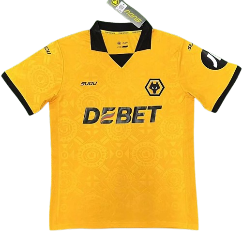 25-26 Wolverhampton Wanderers Home