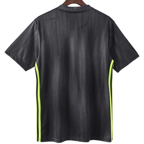 18-19 Juventus Away Retro