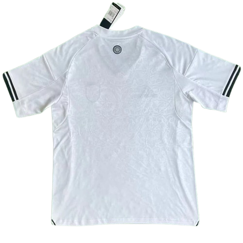 25-26 Fulham Home