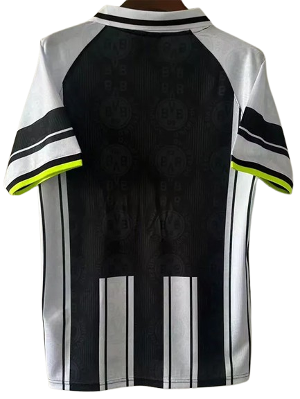 196-97 Dortmund UCL Away