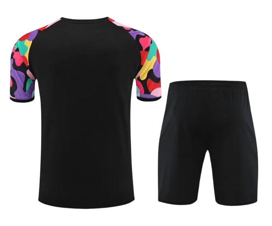 24-25 Man Utd Black Training Short Suit