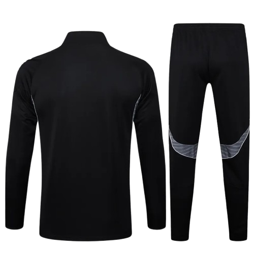 25-26 Real Madrid Black Jacket Tracksuit