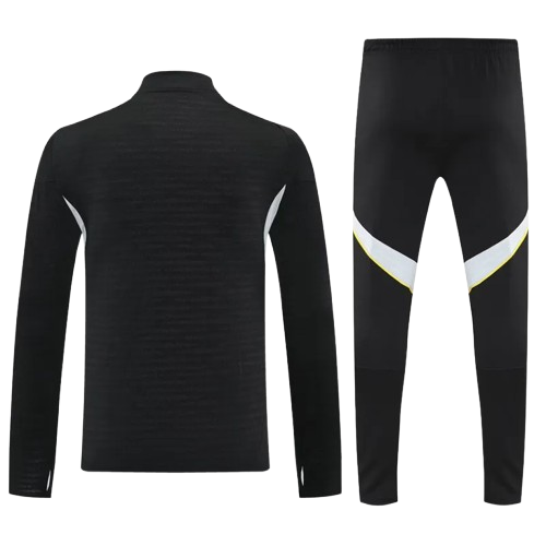 25-26 Real Madrid Black Half Pull Tracksuit